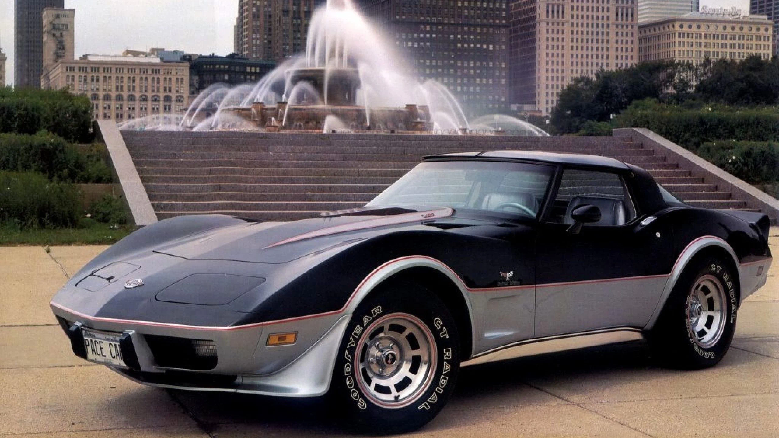 Click to Enlarge-Esc to Close Corvette Generations/C3/C3 1978 Black-Silver 2.webp